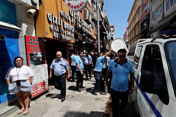 Bakırköy'de kaldırım işgallerine karşı denetim yapıldı