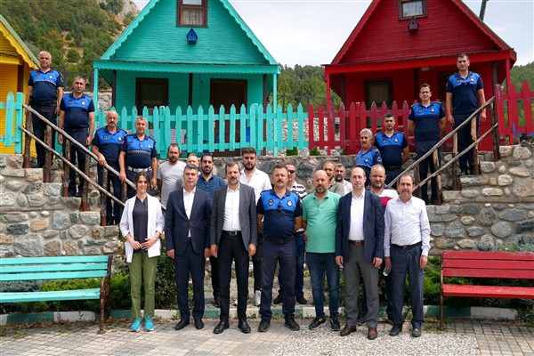 Başkan Işık, Zabıta Teşkilatı'nın 197. yıl dönümünde zabıtalarla bir araya geldi