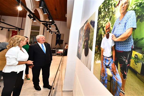 “Basmane’nin Renkleri” fotoğraf sergisi açıldı