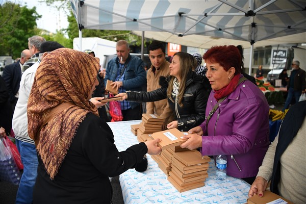 Beylikdüzü Belediyesi'nde Anneler Günü kutlamaları