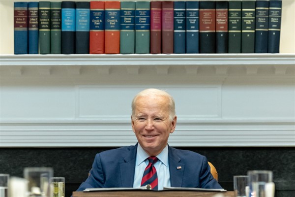 Biden: “Ekonomimiz salgından önceki selefimin döneminde olduğundan daha fazla büyüdü”