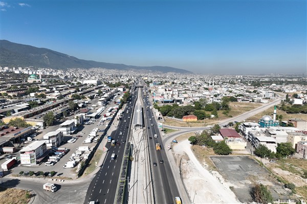 Bursa - Ankara yolu yenileme çalışmaları devam ediyor