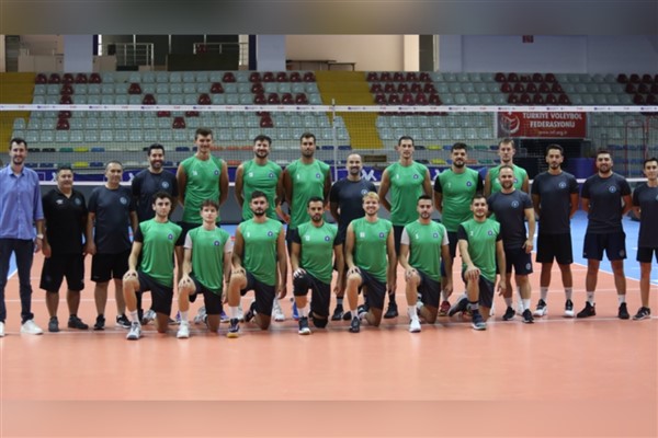 Bursa Büyükşehir Belediyespor çalışmalara başladı