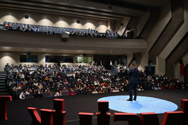 Büyükşehir, gençleri girişimcilerle buluşturdu