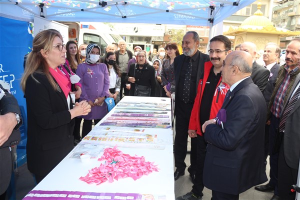 Büyükşehir, Kanser Haftası dolayısıyla program düzenledi