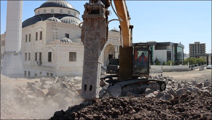 Büyükşehir’den Seyrantepe Mahallesinde Yeni Yol Çalışması