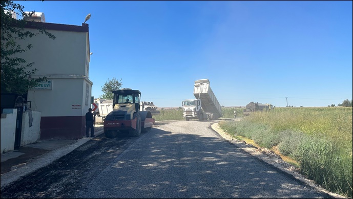  Büyükşehir’den Suruç Kırsalında Yol Atağı