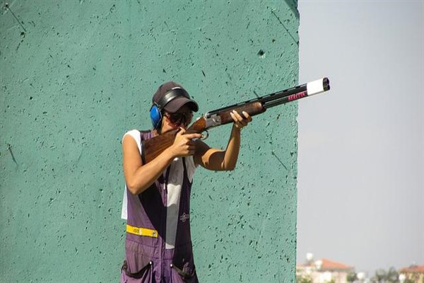 Çağla Baş'tan bronz madalya