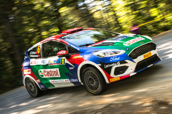 Castrol Ford Team Türkiye genç pilotu Ali Türkkan ile Avrupa şampiyonluğu yolunda