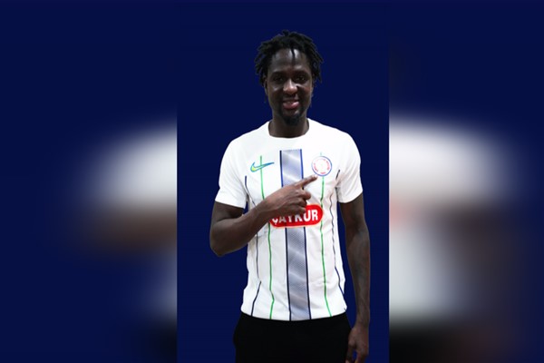 Çaykur Rizespor, David Akintola'yı duyurdu 