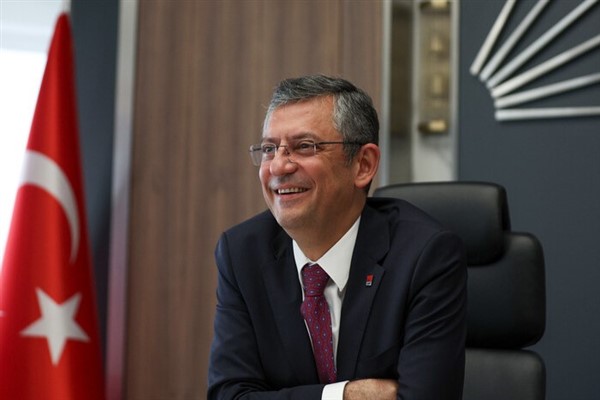 CHP Genel Başkanı Özel, Başkan Zeyrek'i ziyaret etti