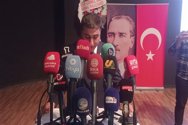 CHP Şanlıurfa İl Başkanı Ferhat Karadağ,yeniden başkan seçildi