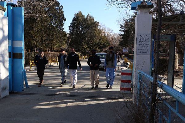 Çin, ABD’yi Afgan varlıklarını iade etmeyi çağırdı