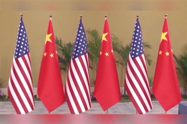 Çin Cumhurbaşkanı Yardımcısı ABD’li temsilcileri kabul etti