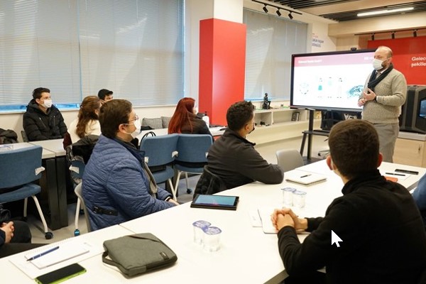 Coşkunöz Eğitim Vakfı,  Katmanlı Üretim Eğitim ve Deneyim Merkezi KÜME’yi faaliyete geçirdi