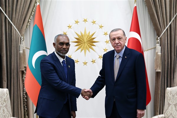 Cumhurbaşkanı Erdoğan, Maldivler Cumhurbaşkanı Muizzu ile bir araya geldi