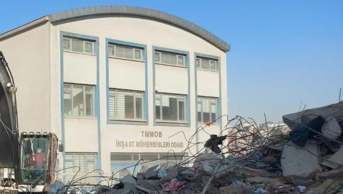 Depremden etkilenmeyen tek bina