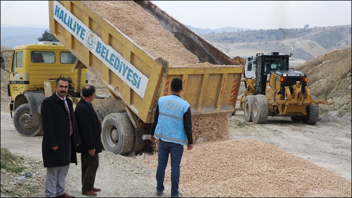 Devteşti’nde Bozulan Yollar Onarıldı-(Video)