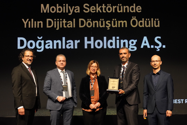 Doğanlar Holding SAP Dijital Dönüşüm Ödülü'nün sahibi oldu