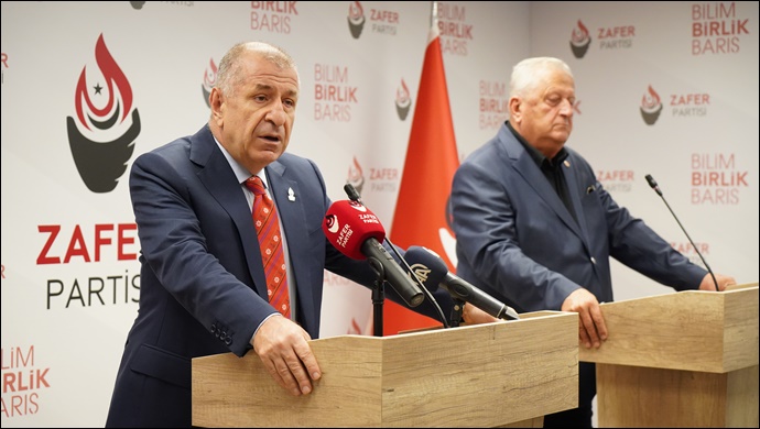 Doğru Parti Genel Başkanı Rıfat Serdaroğlu Zafer Partisi Genel Merkezi’ni Ziyaret Etti