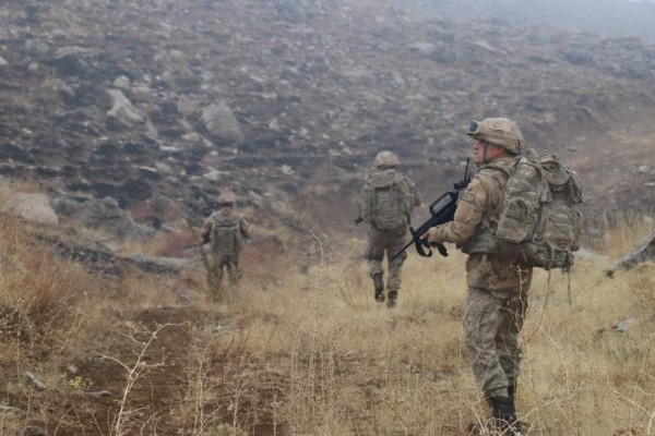 Ege Deniz Bölge Komutanlığı Turan Kışlası’nda eğitim gerçekleştirildi