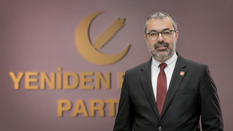 Emanetoğlu: Gelin Yeni Bir Sözleşme Hazırlayalım