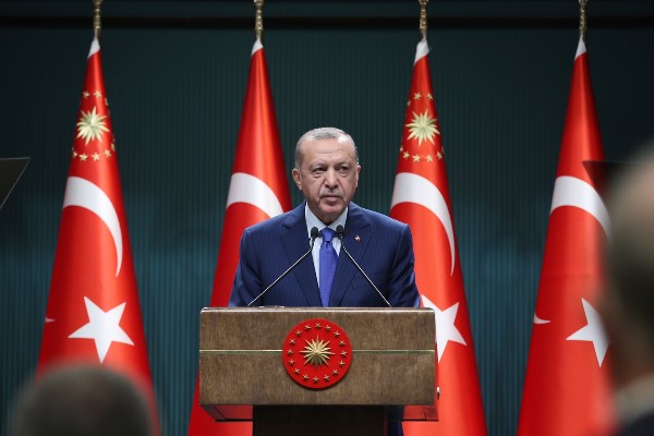 Erdoğan: İlk kez sınır komşumuz olmayan iki Avrupa ülkesine doğalgaz ihraç ediyoruz