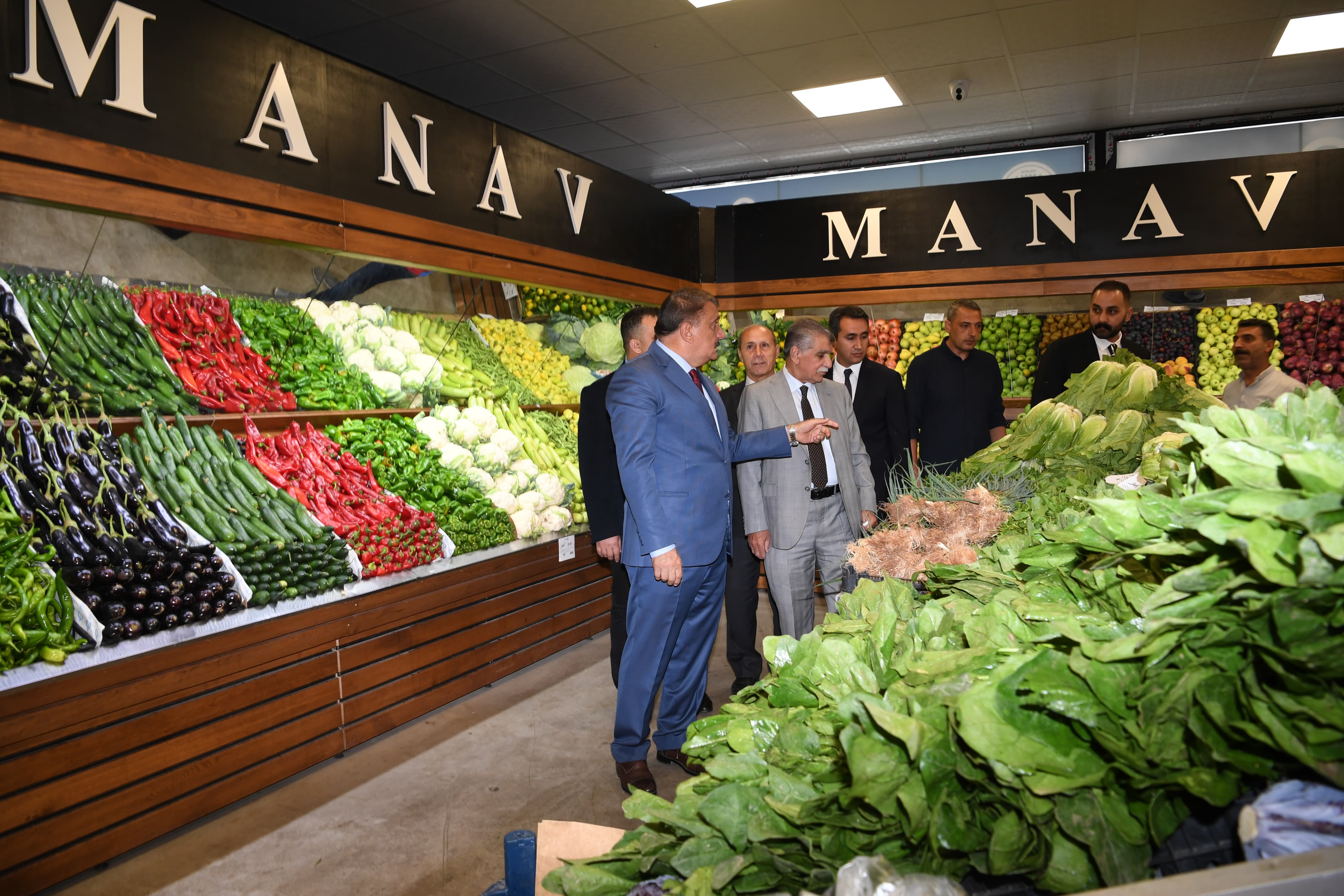 Esenlik Marketlerde bin üründe yıl sonuna kadar maliyetine satış 