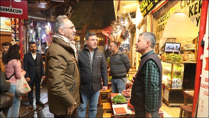 Eyyübiye Belediye Başkanı Mehmet Kuş, Tarihi Çarşılarda Esnafla Buluştu-(VİDEO)