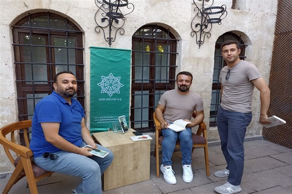 Gaziantep’te “İkindi Söyleşileri”nin konuğu, yazar Emin Gürdamur oldu