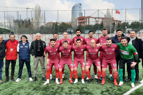 Glorıa Jean’s Coffees Türkiye Heybeliada Futbol Takımı’nın forma sponsoru oldu