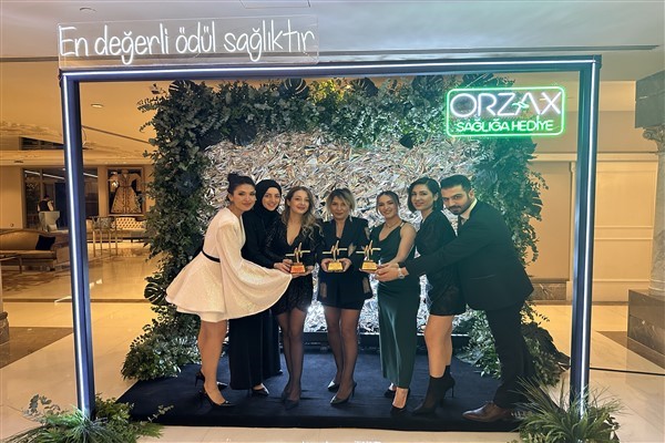 Golden Pulse Awards'tan Orzaks İlaç'a 3 ödül birden