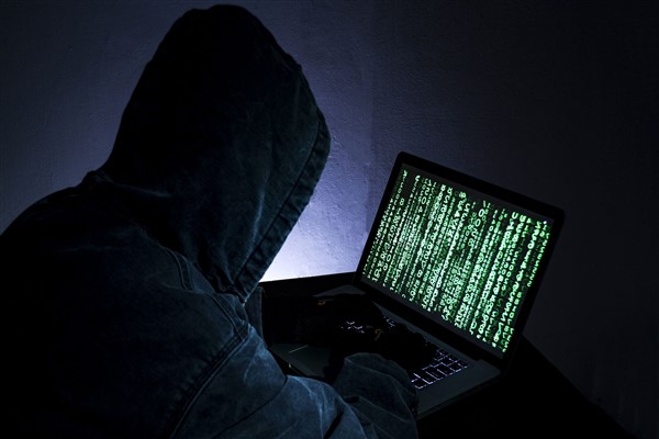 Hackerlerin gözü şimdide eğitim sektöründe