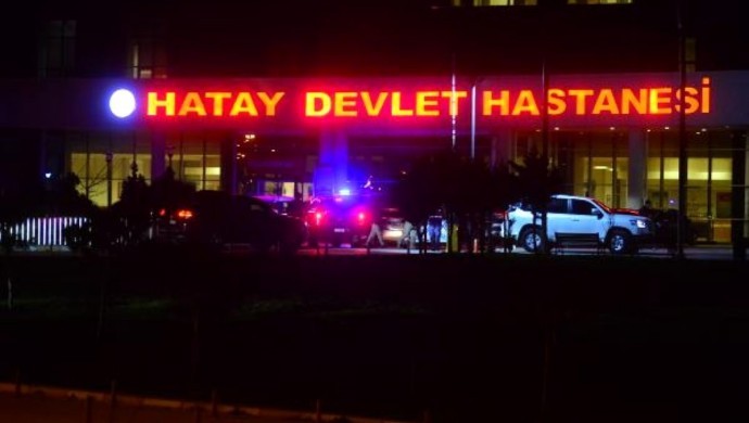 Hatay'da devlet hastanelerinde yer kalmadı