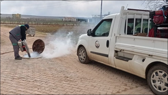 Hilvan’da Larva ile Mücadele sürüyor-(VİDEO)