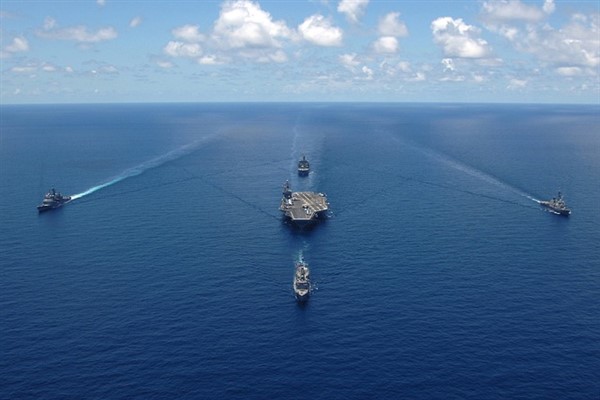 HMS Diamond ve ABD savaş gemileri, Kızıldeniz'deki saldırıyı püskürttü