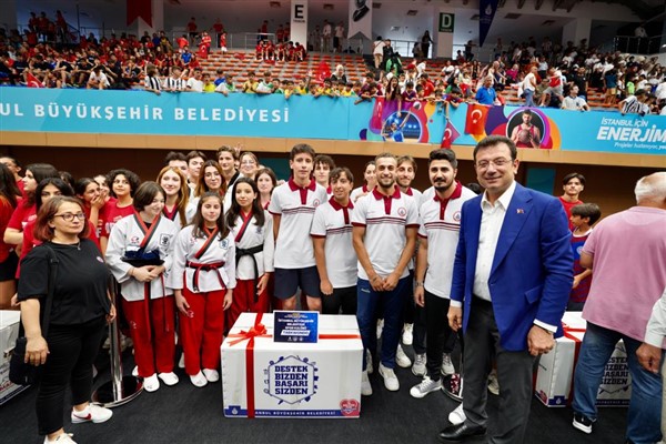 İBB’nin spora ve sporcuya desteği artarak sürüyor