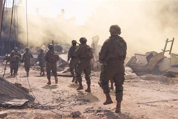 IDF: Refah, Mawasi'deki genişletilmiş insani bölgeye geçici olarak tahliye edilecek