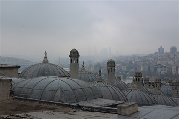 İstanbul Valisi Gül, Hekimoğlu Ali Paşa Camii ve Külliyesi’ni ziyaret etti