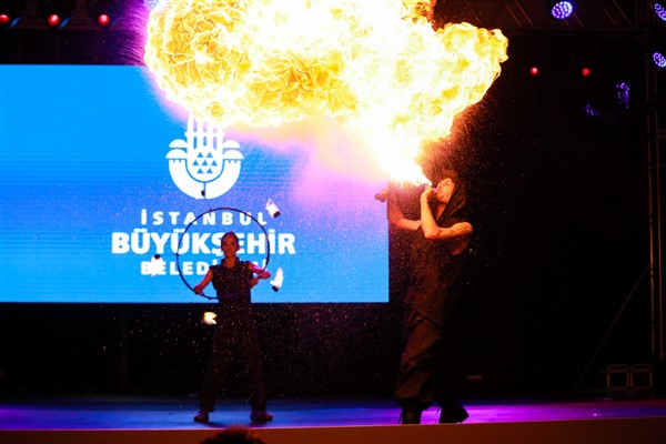 İstanbullular ateş dansıyla nefeslerini tuttu, Flamenkoyla büyülendi