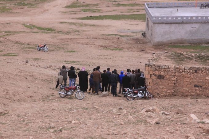 Kabanê’de Terör Örgütü IŞİD Kaçacak Delik Arıyor