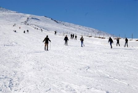 Karacadağ'da kayak sezonu start verdi