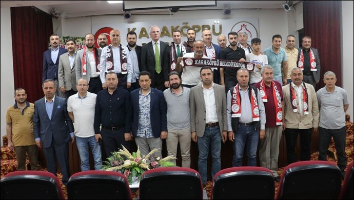 Karaköprü Belediyespor Yönetimi Güven Tazeledi-(VİDEO)