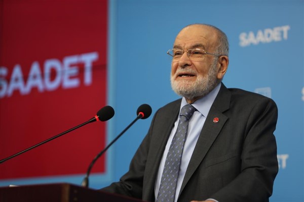 Karamollaoğlu: “Ülkemizin bir yarısı, diğer yarısına düşman gösterilmeye çalışılıyor”