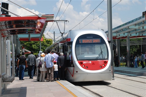 Kayseri'de bayram boyunca tramvay hatları ücretsiz  olacak