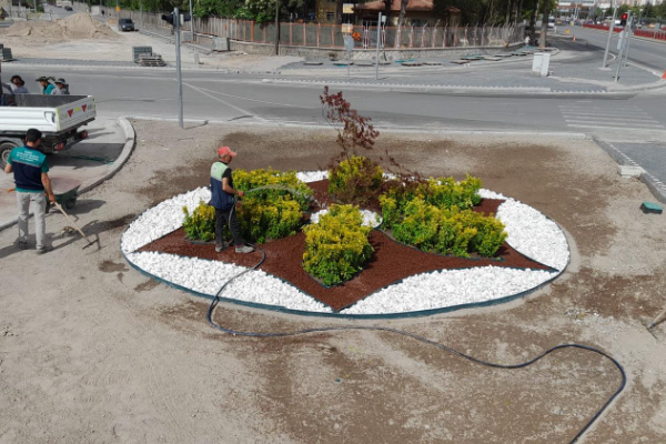 Kayseri'de yeşillendirme faaliyetleri gerçekleştiriliyor