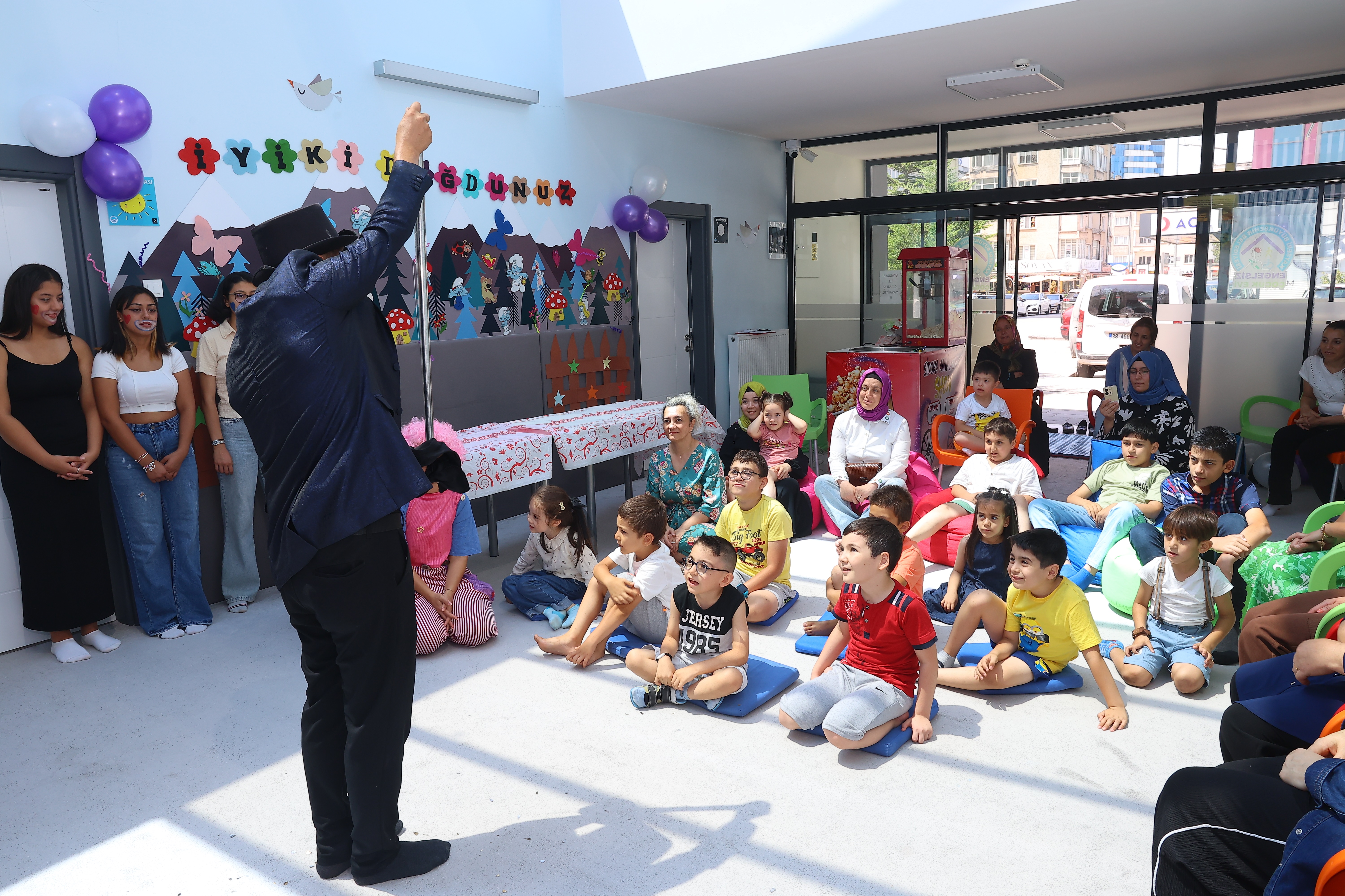 Kayseri'nin Engelsiz Çocuk Evi’nde doğum günü etkinliği