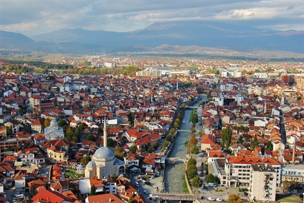 Kosova’daki Türk şirketlerine baskı yapılıyor