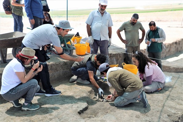 Küllüoba Höyüğü kazısı 27. yılında fotoğraf sergisiyle tanıtılacak  