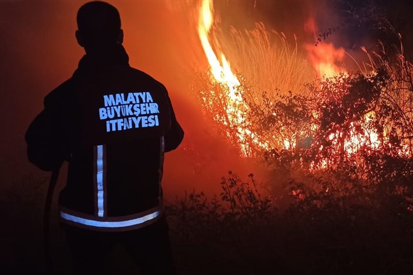 Malatya itfaiyesinden anız yangınlarına karşı uyarı